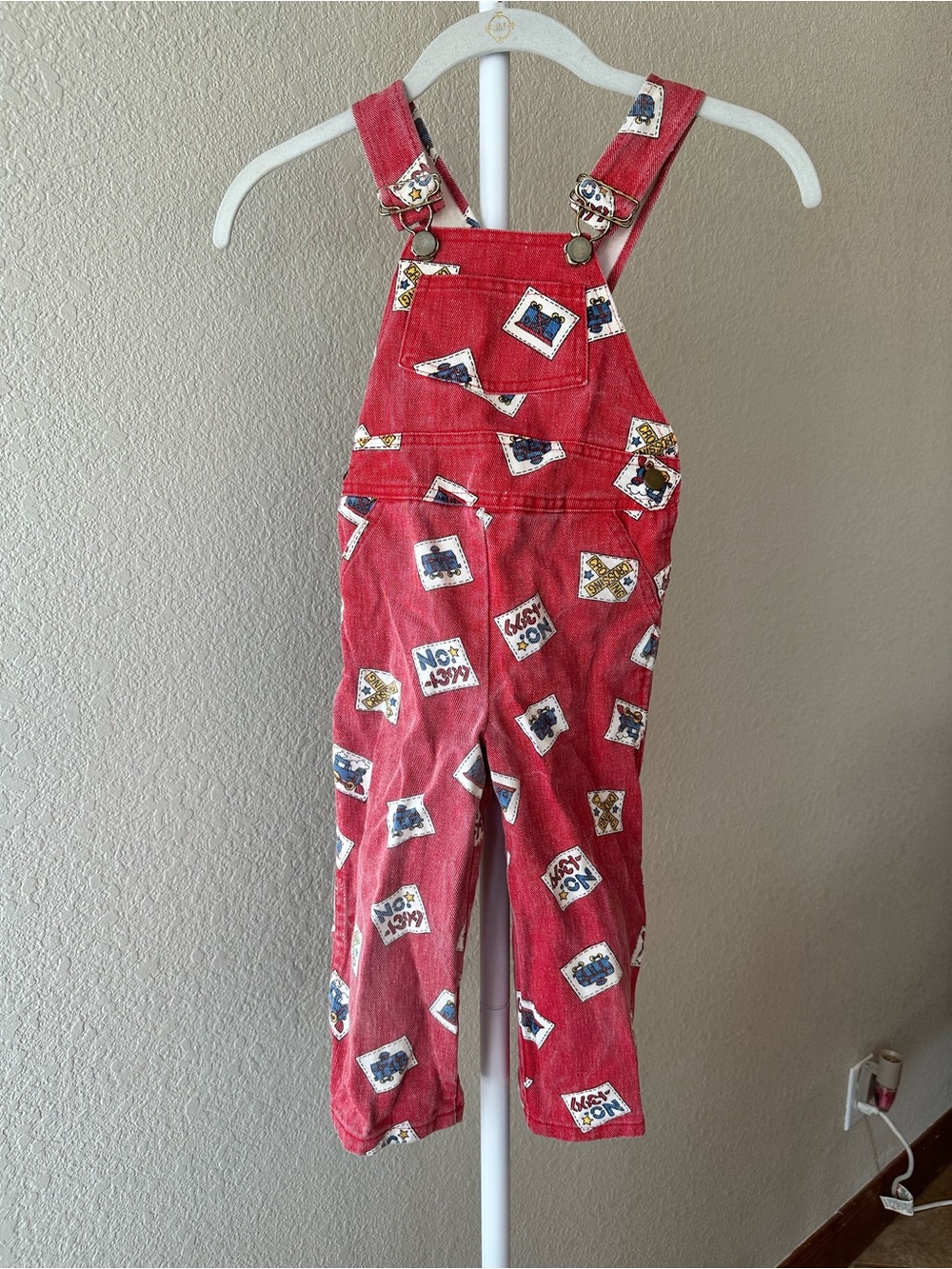 Vintage 80s/90s Southern Classics overalls red railroad train USA cotton size 4